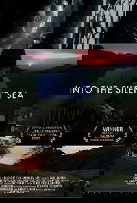 В безмолвное море