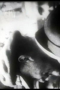 Uns mahnt ein November