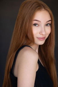 Кэролайн Абрамс