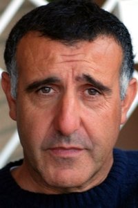 Сандро Гиани