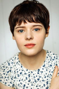 Дженнифер Лапорте