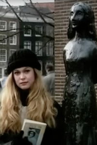 בדרכה של אנה פרנק