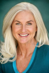 Оливия Трейси