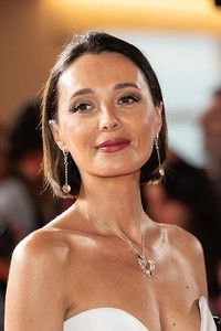 ია სუხიტაშვილი