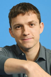 Том Холланд