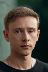 Артём Мельничук