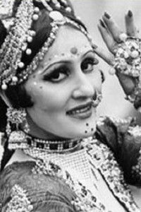 Малика Калантарова