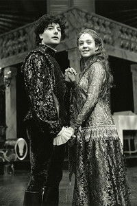 This Above All: The Theatrical Life of Antoni Cimolino