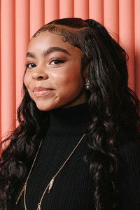 Аманда Кристин