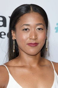 Наоми Осака