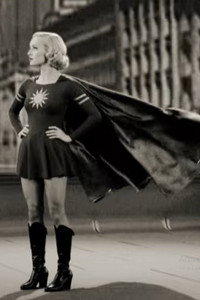 She Came from the Stars